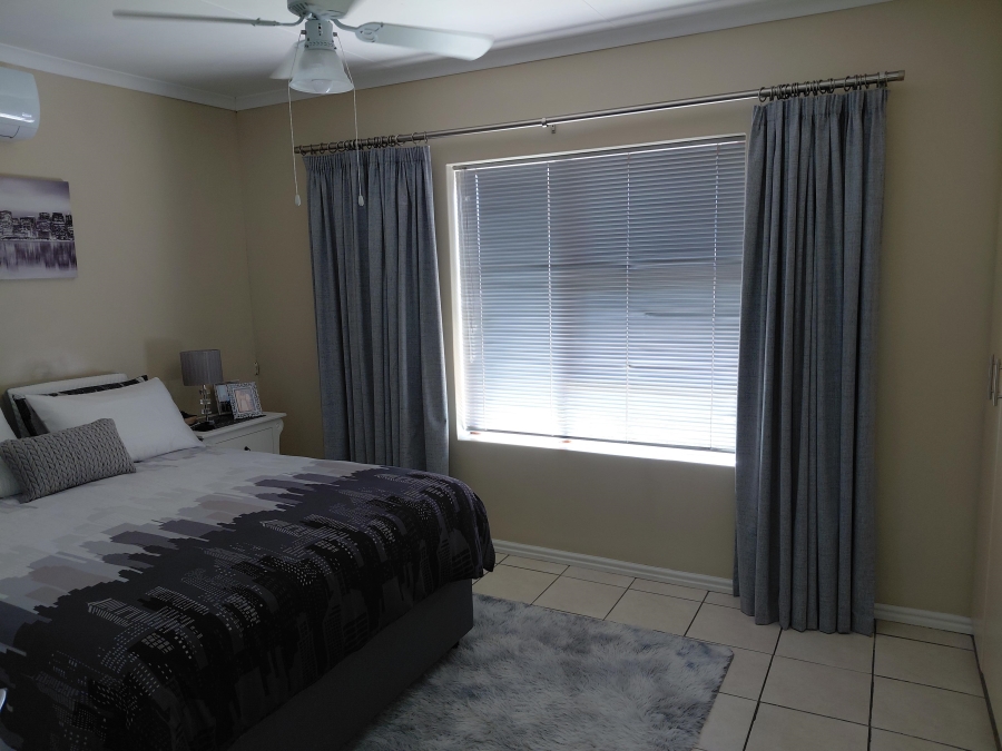 2 Bedroom Property for Sale in Campher Park Eastern Cape